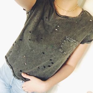 AMERICAN EAGLE Distressed Top